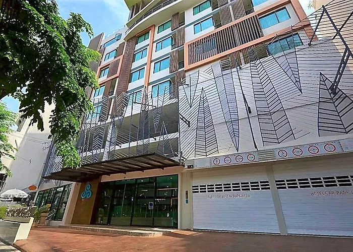 Samyan Serene Hotel
