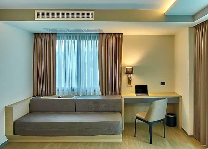 Hotel Samyan Serene